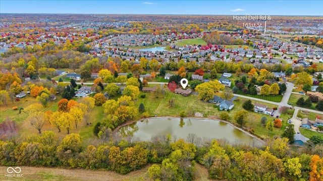 222 Bays Drive, Noblesville, IN 46062