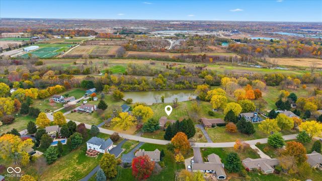 222 Bays Drive, Noblesville, IN 46062