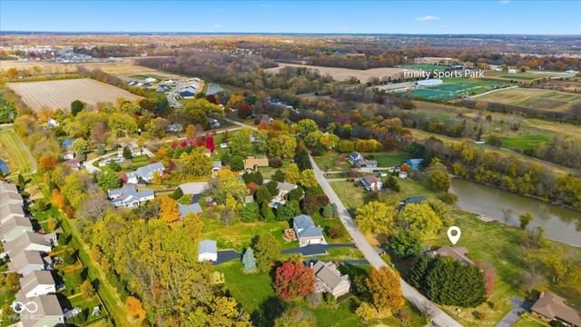 222 Bays Drive, Noblesville, IN 46062