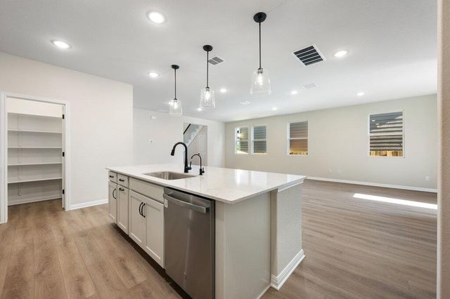 229 Leeland DR, Liberty Hill, TX 78642