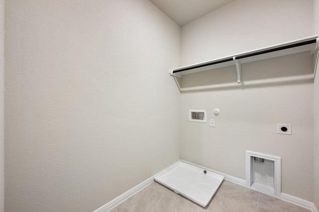 229 Leeland DR, Liberty Hill, TX 78642