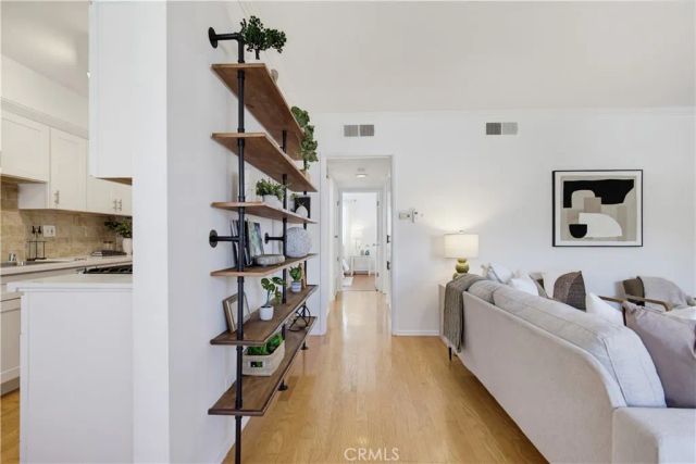 852 15th Street 5, Santa Monica, CA 90403