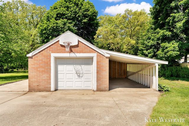 709 N Fifth Street, Greenville, MI 48838