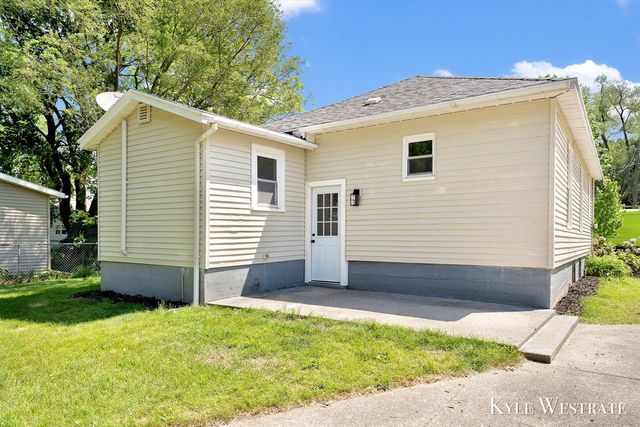 709 N Fifth Street, Greenville, MI 48838