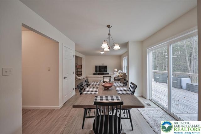 87 Delbert Drive, Covington Twp, PA 18424