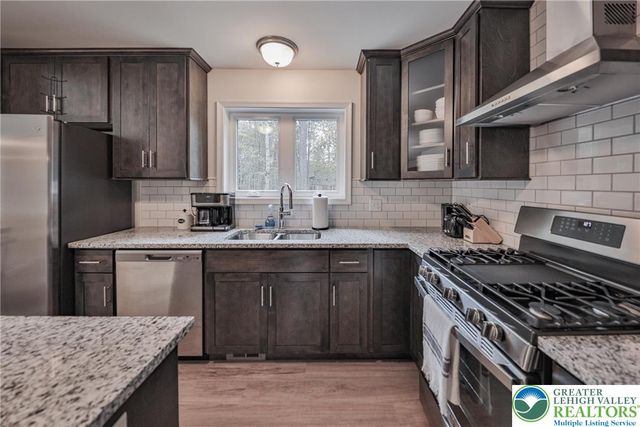 87 Delbert Drive, Covington Twp, PA 18424