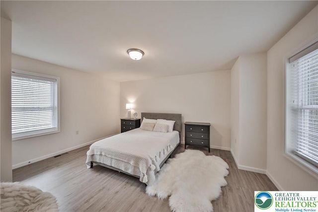 87 Delbert Drive, Covington Twp, PA 18424