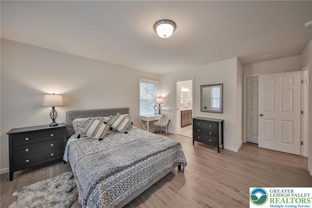 87 Delbert Drive, Covington Twp, PA 18424