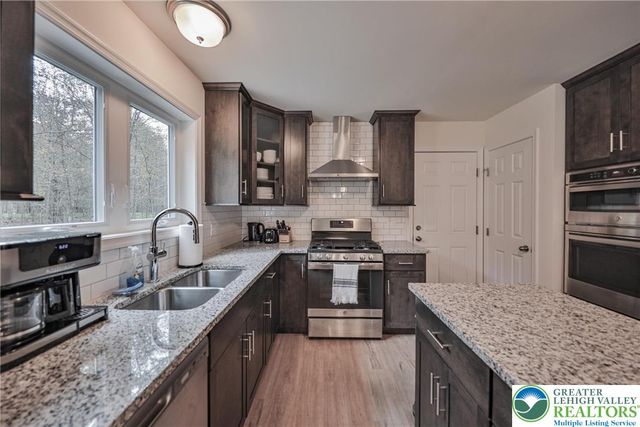 87 Delbert Drive, Covington Twp, PA 18424
