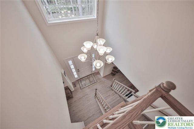 87 Delbert Drive, Covington Twp, PA 18424