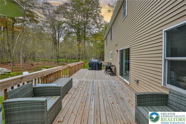 87 Delbert Drive, Covington Twp, PA 18424