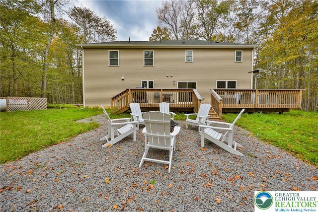 87 Delbert Drive, Covington Twp, PA 18424