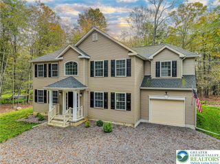 87 Delbert Drive, Covington Twp, PA 18424
