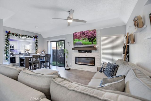 22794 Lakeway 467, Diamond Bar, CA 91765