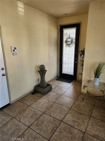 15839 Athena, Fontana, CA 92336