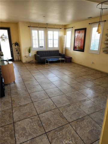 15839 Athena, Fontana, CA 92336