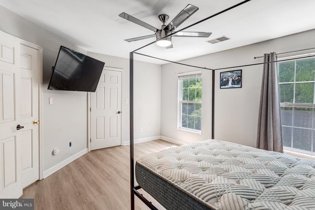 2599 GRAYTON LN, Woodbridge, VA 22191