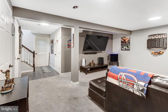 2599 GRAYTON LN, Woodbridge, VA 22191