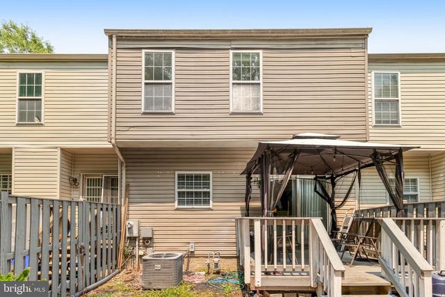 2599 GRAYTON LN, Woodbridge, VA 22191