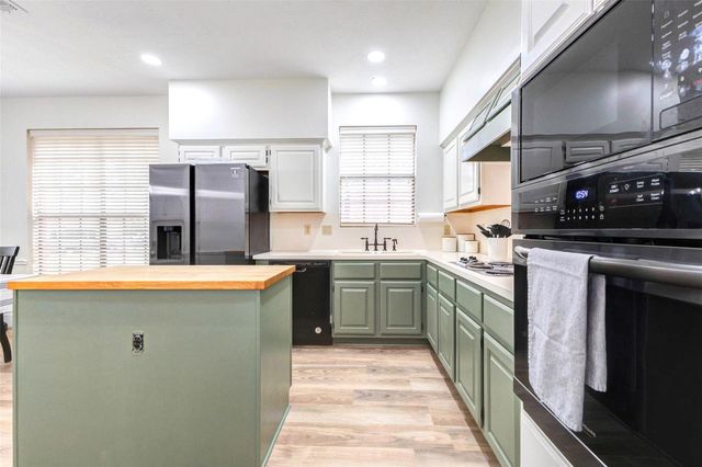 7603 Shangrila Lane, Houston, TX 77095