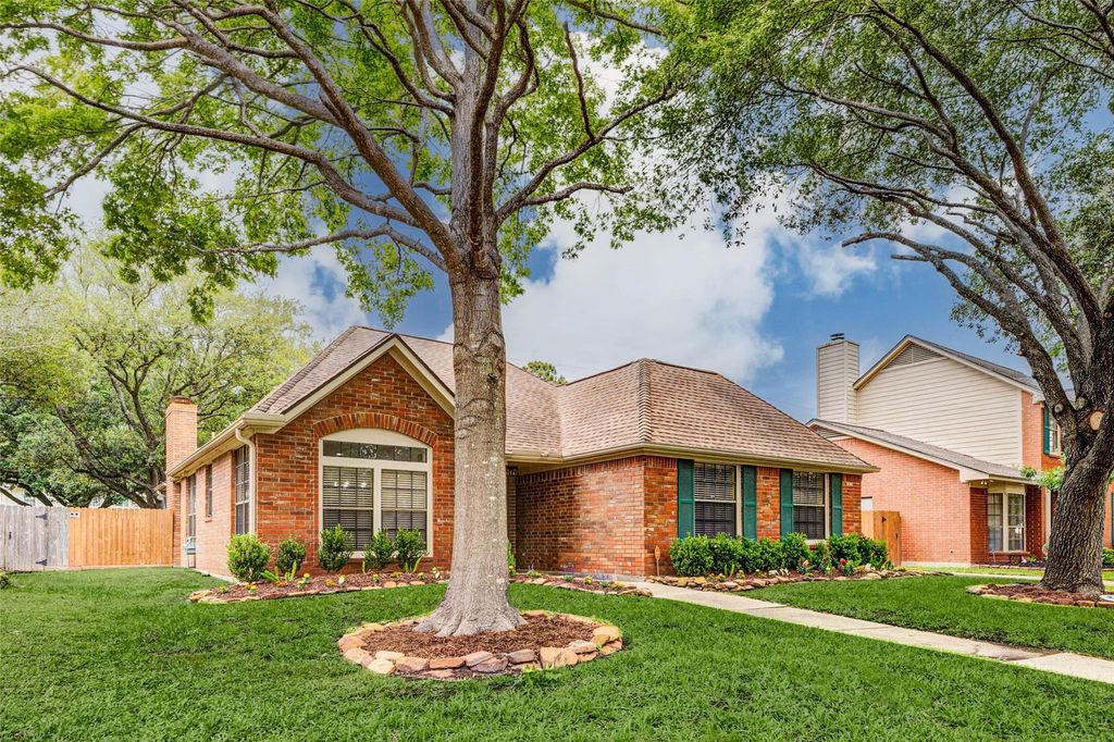 7603 Shangrila Lane, Houston, TX 77095