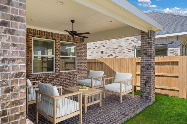 644 Crested Duck Court, Willis, TX 77318