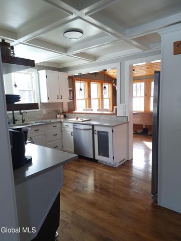 325 Route 423, Saratoga Springs, NY 12866
