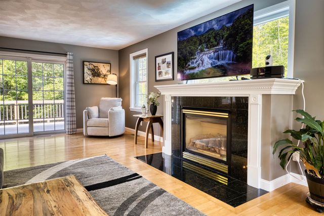 377 Kings Highway, New Durham, NH 03855