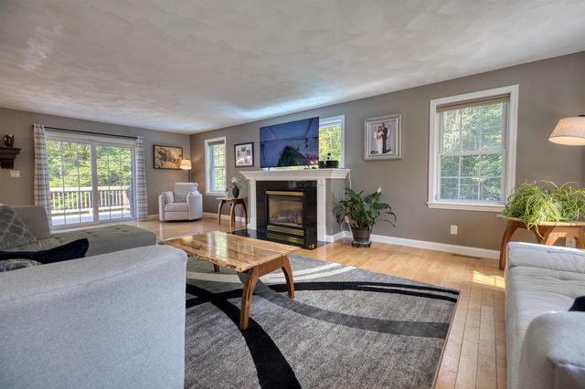 377 Kings Highway, New Durham, NH 03855