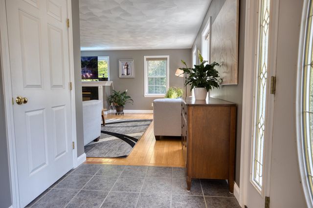 377 Kings Highway, New Durham, NH 03855