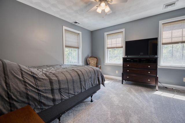 377 Kings Highway, New Durham, NH 03855
