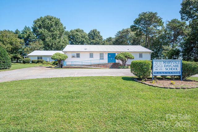 2482 June Bug Road, Vale, NC 28168