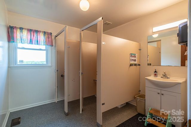 2482 June Bug Road, Vale, NC 28168