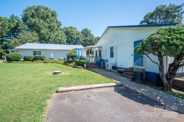 2482 June Bug Road, Vale, NC 28168