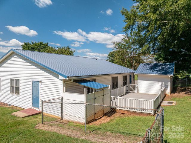 2482 June Bug Road, Vale, NC 28168