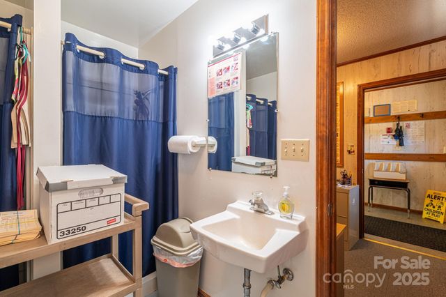 2482 June Bug Road, Vale, NC 28168