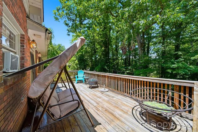 200 Westwood Drive, Morganton, NC 28655