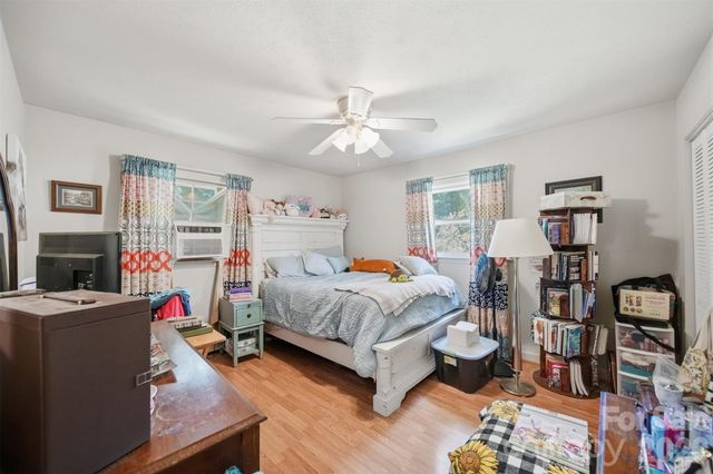 200 Westwood Drive, Morganton, NC 28655
