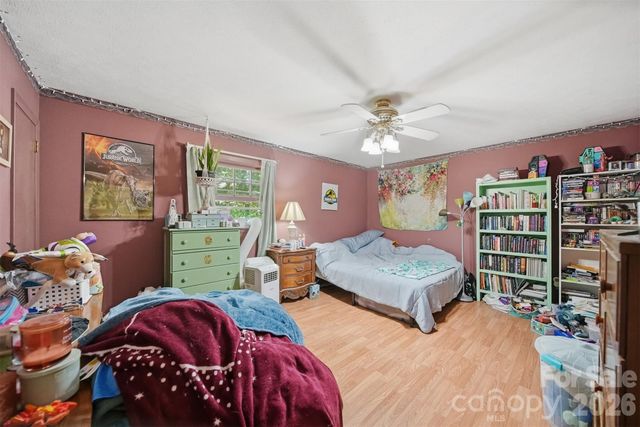 200 Westwood Drive, Morganton, NC 28655