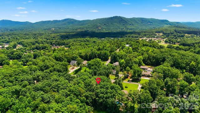 200 Westwood Drive, Morganton, NC 28655