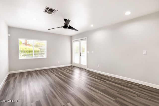 9801 N 74TH Place, Scottsdale, AZ 85258