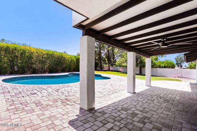 9801 N 74TH Place, Scottsdale, AZ 85258