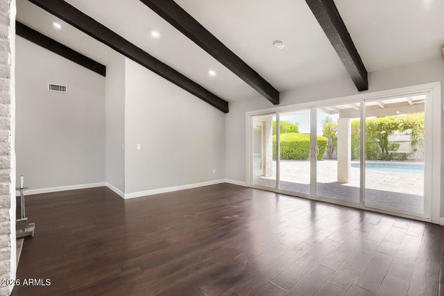9801 N 74TH Place, Scottsdale, AZ 85258