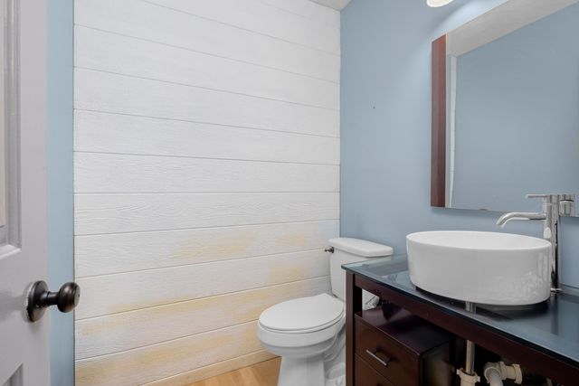 8906 PEMBROKE ELLIS DR, Bartlett, TN 38133