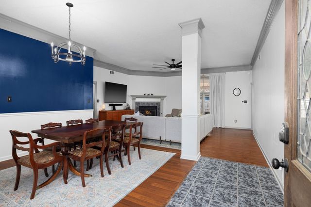 8906 PEMBROKE ELLIS DR, Bartlett, TN 38133