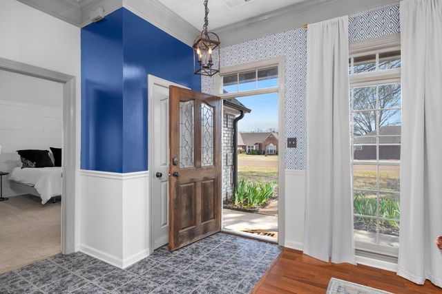 8906 PEMBROKE ELLIS DR, Bartlett, TN 38133