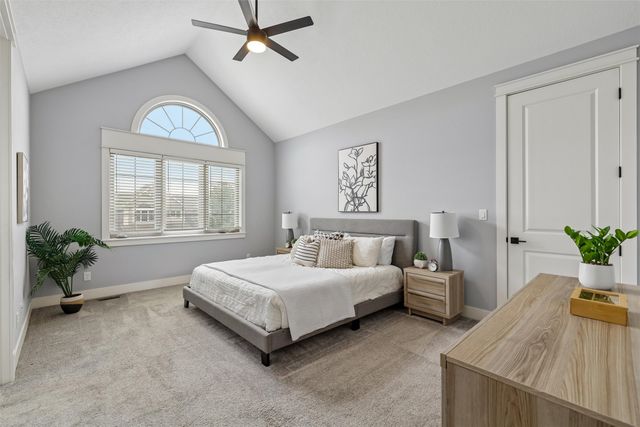 14029 Ridgemont Drive, Urbandale, IA 50323