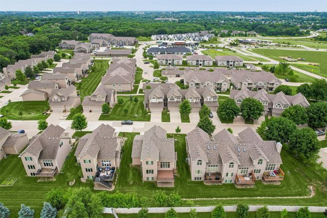 14029 Ridgemont Drive, Urbandale, IA 50323