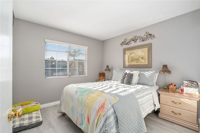 865 Honey Grove Way, Corona, CA 92878