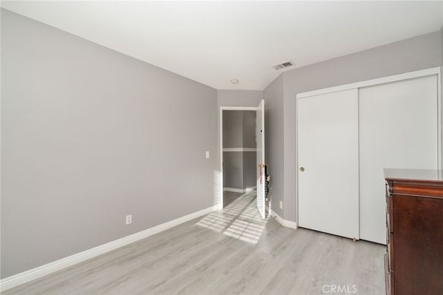 865 Honey Grove Way, Corona, CA 92878